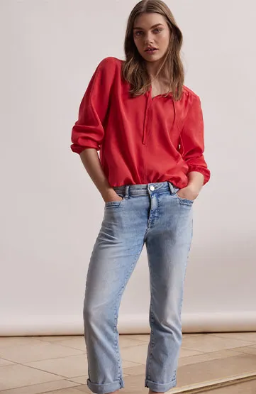 coming soon: Czerwona bluzka